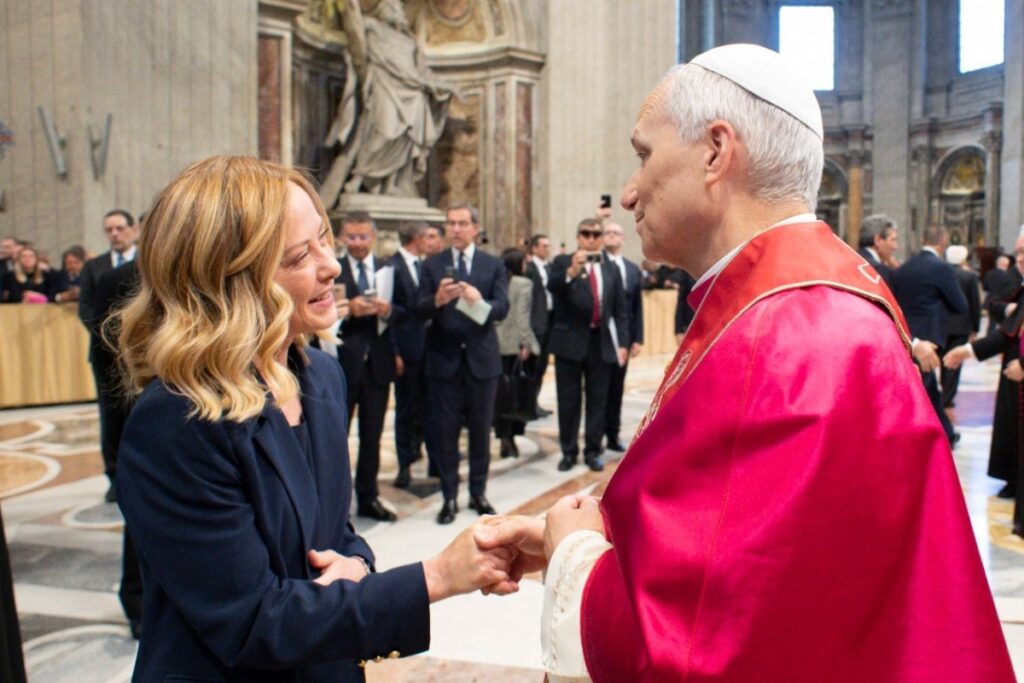 premier-da-italia-diz-que-criticas-de-trump-ao-papa-sao-“inaceitaveis”