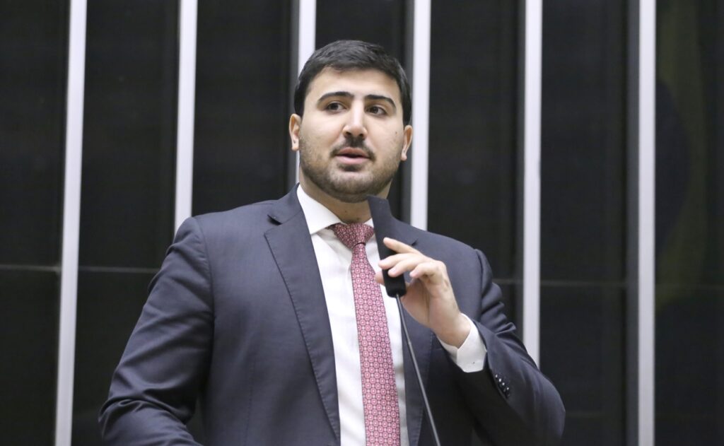 indicados-ao-tcu-terao-parecer-favoravel-em-comissao,-diz-relator