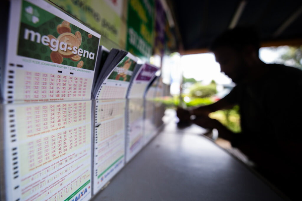 mega-sena-sorteia-premio-de-r$-45-milhoes-nesta-terca-feira