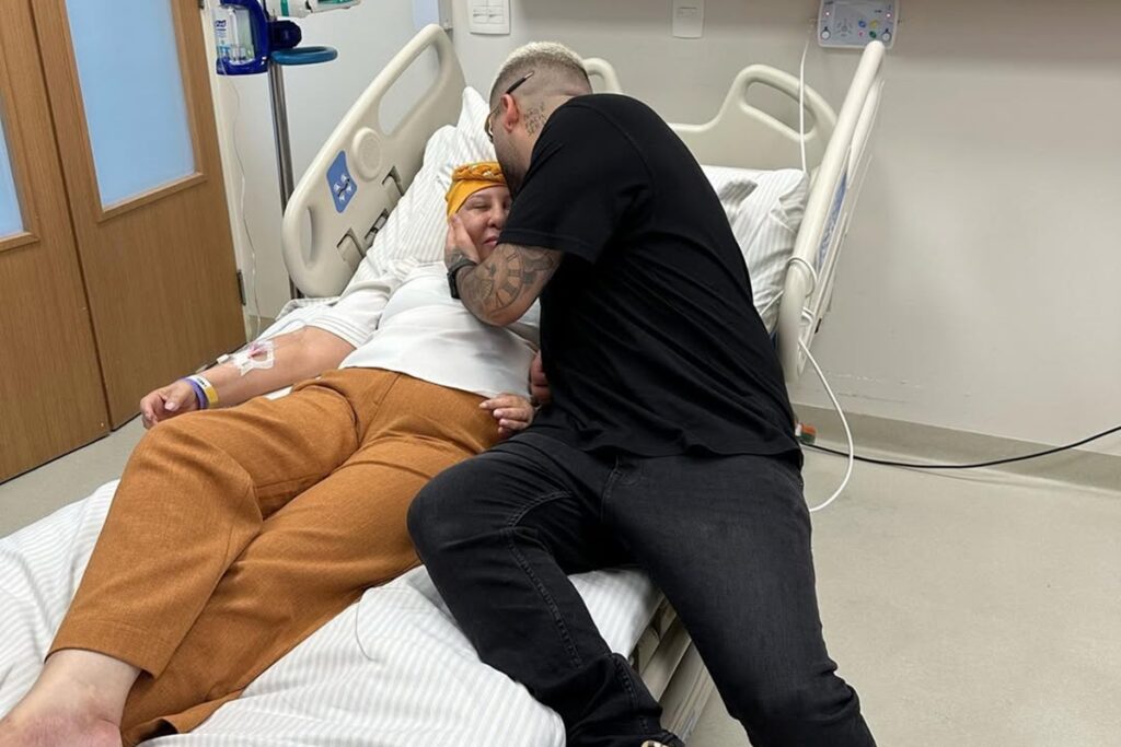 mc-kevinho-desabafa-apos-pausa-na-carreira,-depressao-e-cancer-da-mae