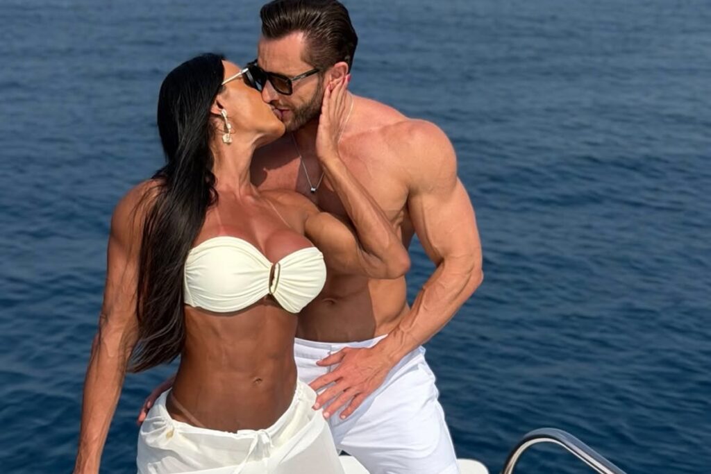 fotos:-gracyanne-recorda-“impacto”-do-primeiro-beijo-com-o-namorado