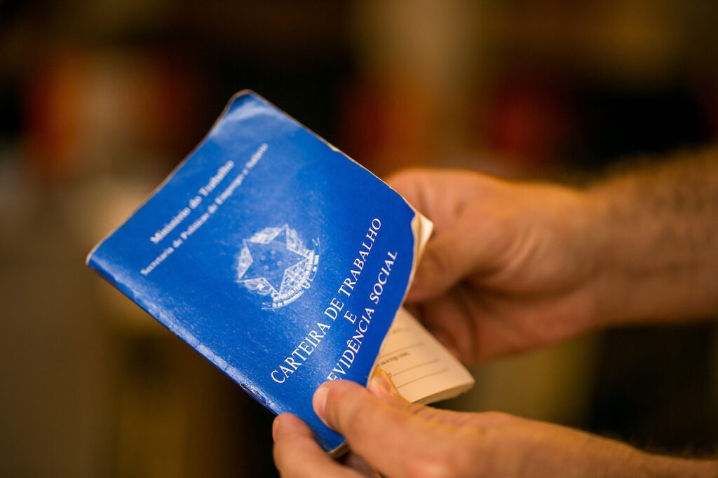 mg-tem-10,5-mil-vagas-de-emprego-abertas;-veja-como-se-candidatar