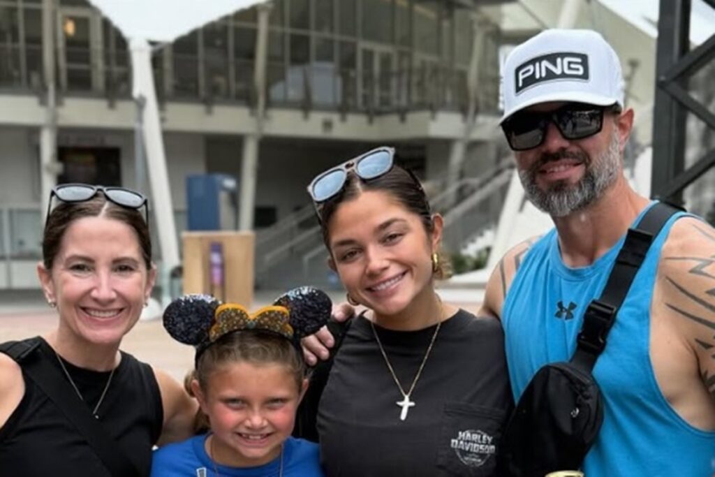 adolescente-norte-americana-de-13-anos-descobre-cancer-de-mama-raro