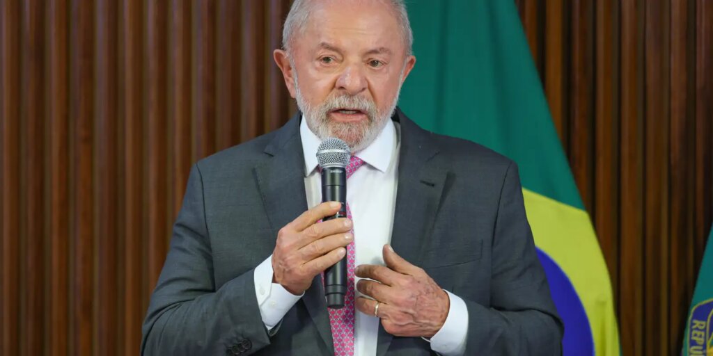 lula-diz-que-pais-nao-precisa-de-escola-civico-militar-na-educacao