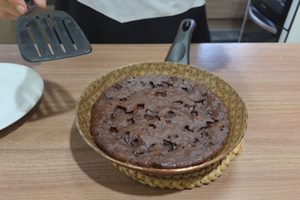 bolo-de-danette-na-frigideira-em-apenas-10-minutos;-teste-a-receita