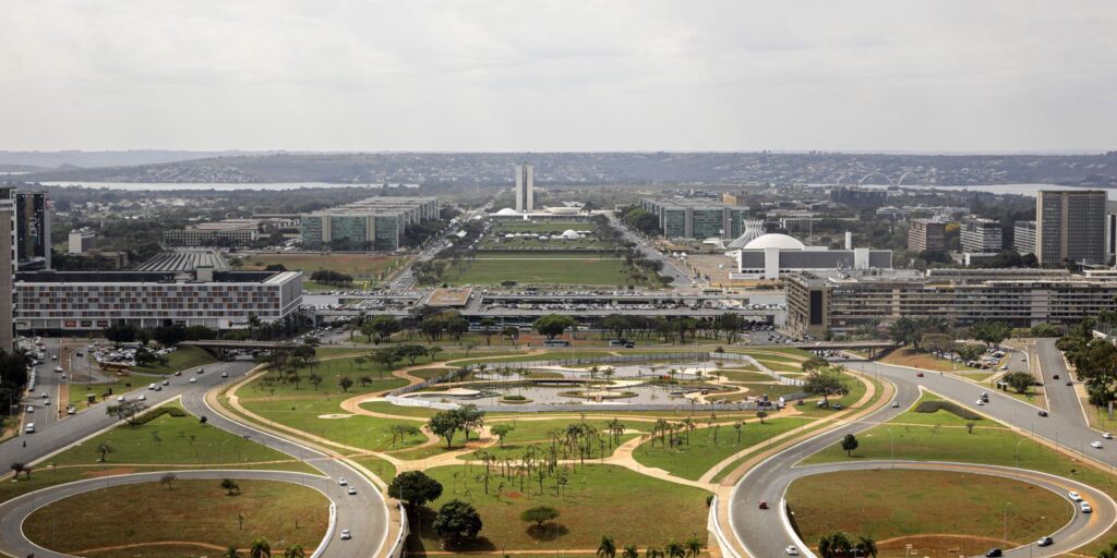 Emendas parlamentares e juros da dívida apertam investimentos públicos emendas-parlamentares-e-juros-da-divida-apertam-investimentos-publicos