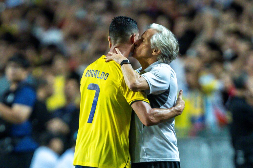 cristiano-ronaldo-e-elogiado-por-jorge-jesus:-“uma-paixao-enorme”