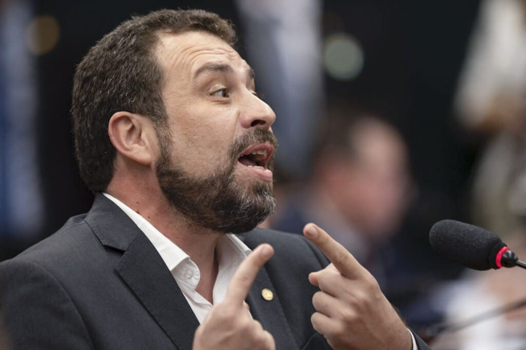 boulos-sobre-pl-dos-apps:-“relator-cedeu-a-interesses-das-plataformas”