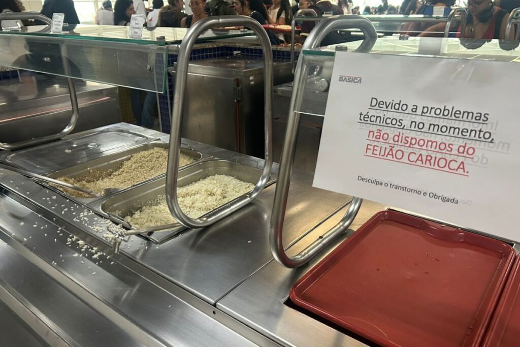 alunos-relatam-comida-com-inseto-e-estragada-no-bandejao-da-usp-leste