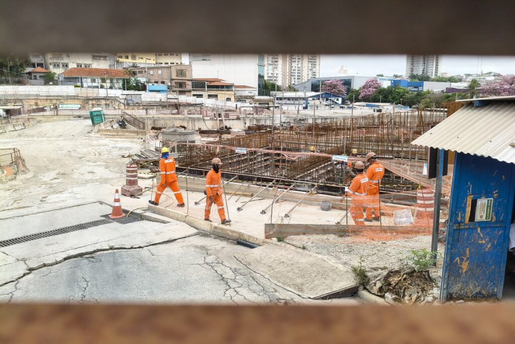 metro-usa-agua-de-aquifero-na-expansao-da-linha-2-verde.-entenda