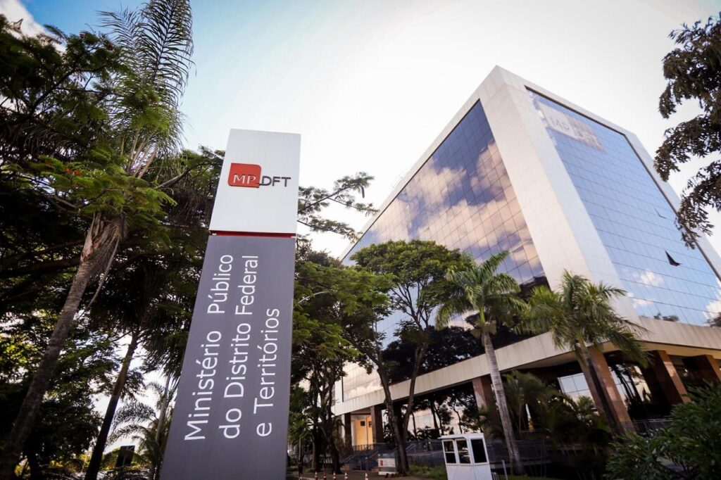 mpdft-cobra-plano-da-saude-para-reduzir-fila-de-colonoscopias-no-df