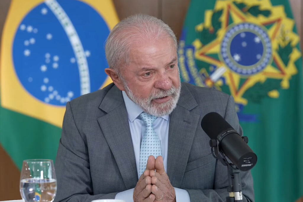 “trump-nao-tem-direito-de-acordar-e-ameacar-um-pais”,-diz-lula