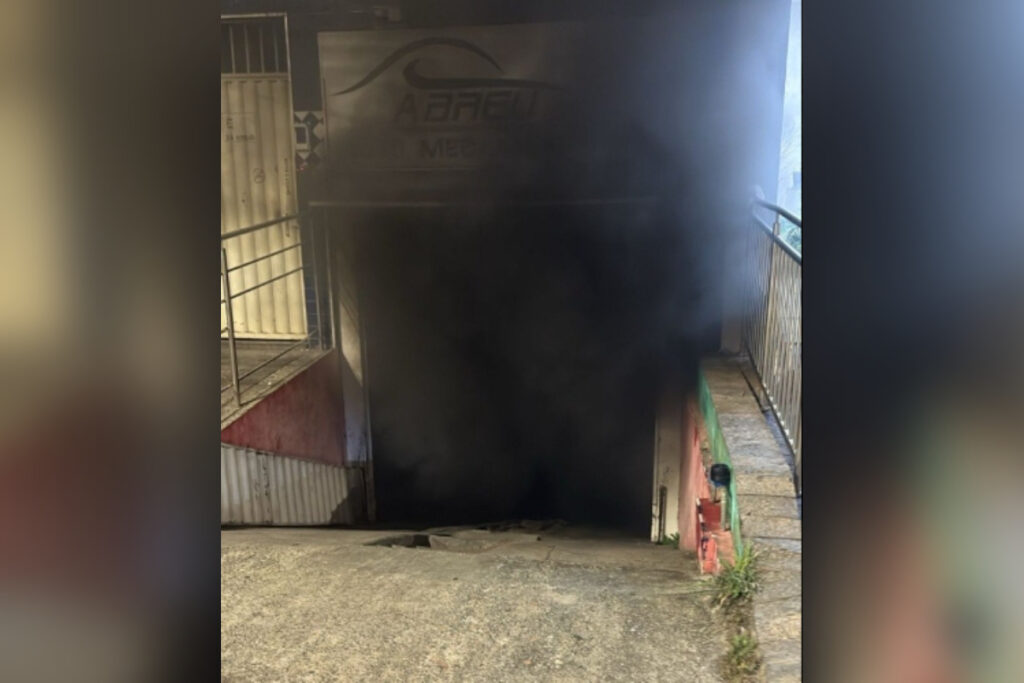 incendio-atinge-oficina-e-danifica-14-veiculos-em-contagem-(mg).-veja-video