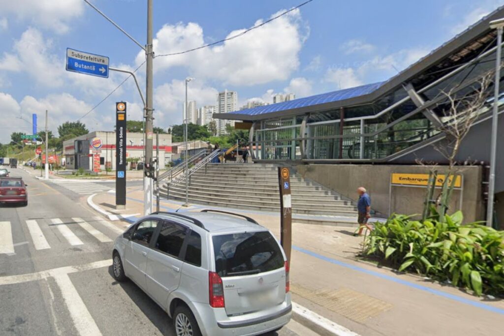 suspeito-e-baleado-em-tentativa-de-roubo-em-frente-ao-metro-vila-sonia