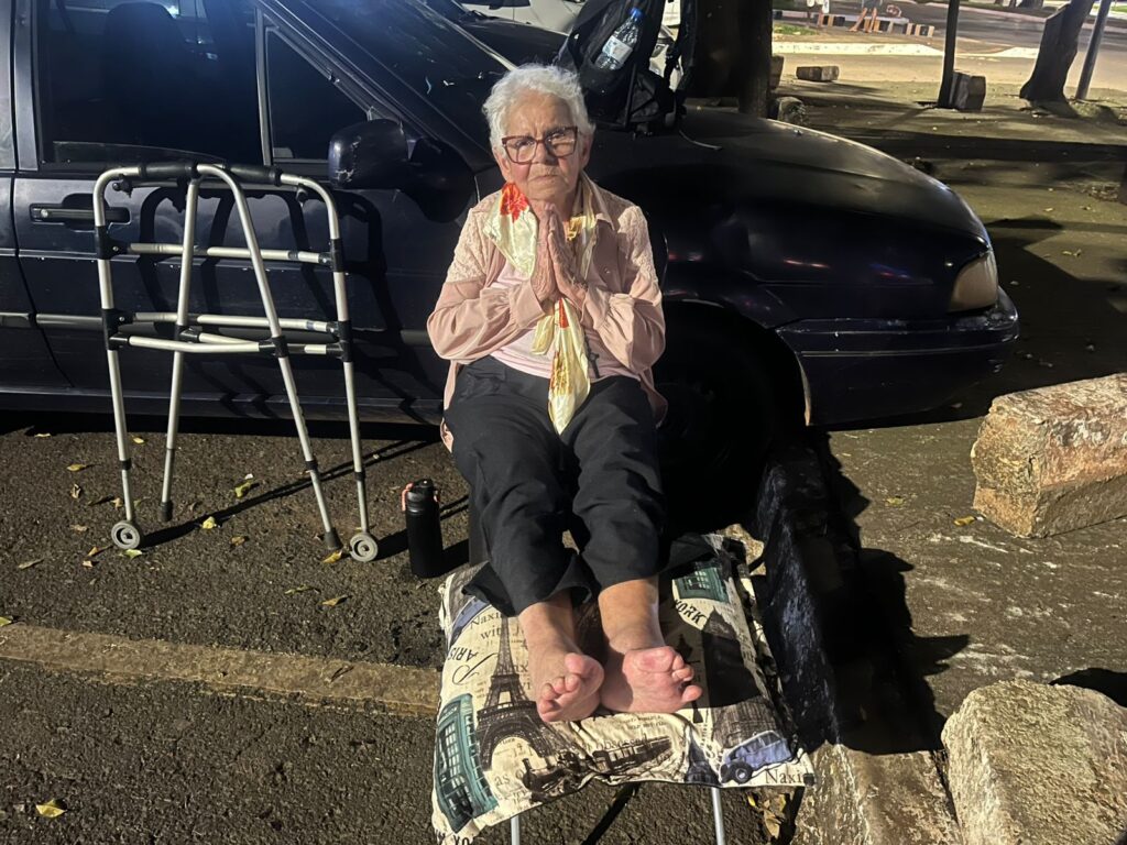 “nao-tem-castigo-que-pague”,-diz-mae-e-avo-de-vitimas-de-chacina-no-df