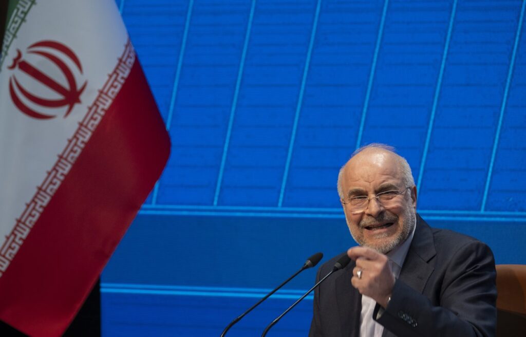 parlamento-do-ira-diz-que-acordo-com-eua-ainda-esta-distante