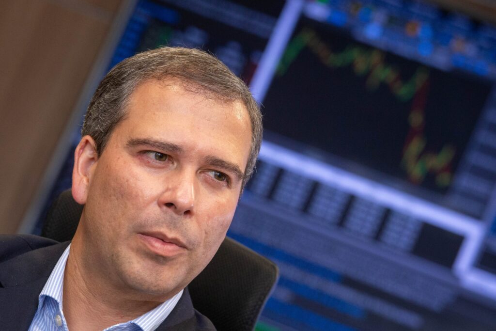 nao-esquecamos-que-paulo-henrique-nao-caira-sozinho-no-escandalo