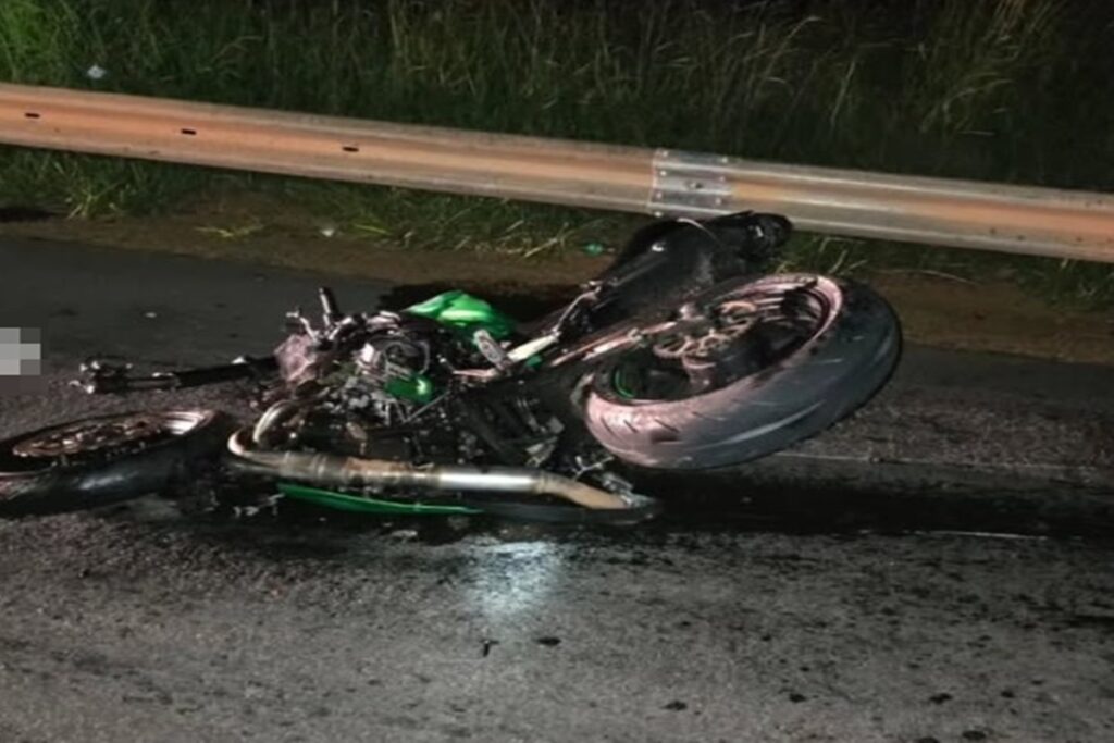 ocupantes-de-carro-fugiram-apos-acidente-que-matou-advogado-e-namorada.-veja-video