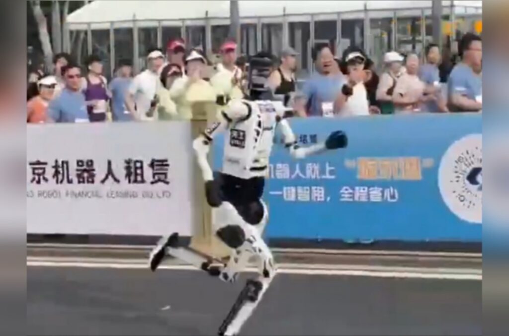 robos-vencem-humanos-em-meia-maratona-de-pequim