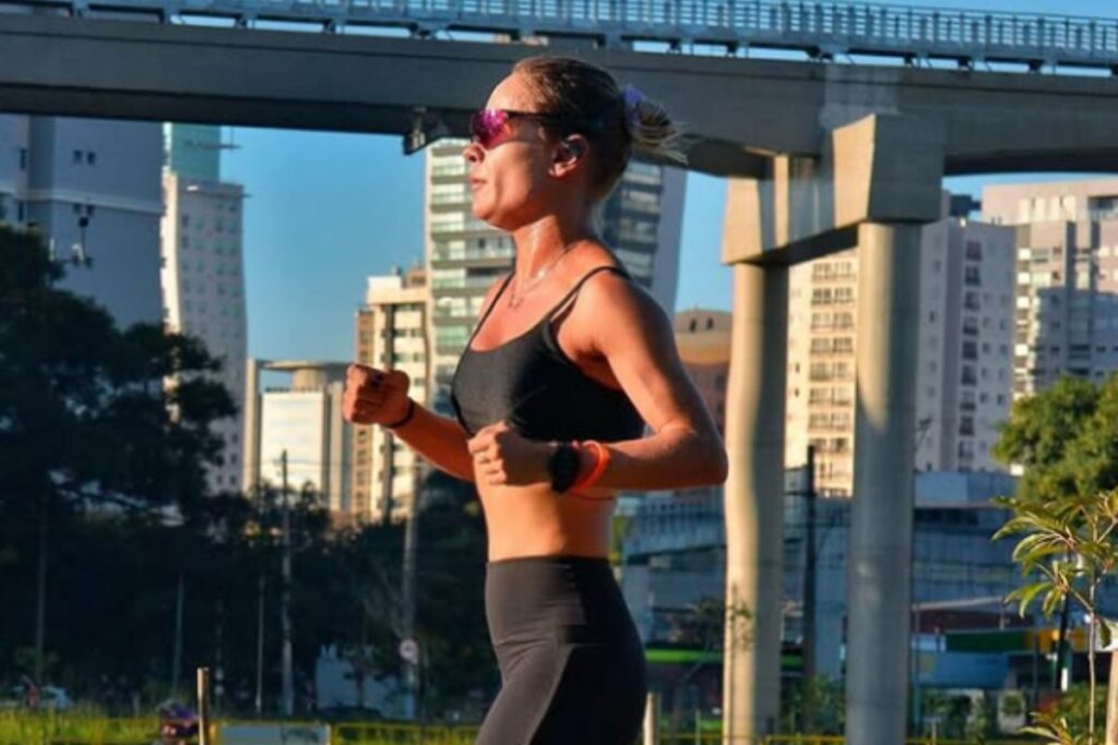 entenda-o-que-pode-ter-causado-a-morte-da-triatleta-brasileira-nos-eua