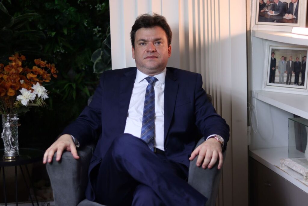 procurador-pegou-r$-93-milhoes-emprestados-para-comprar-acoes-do-brb