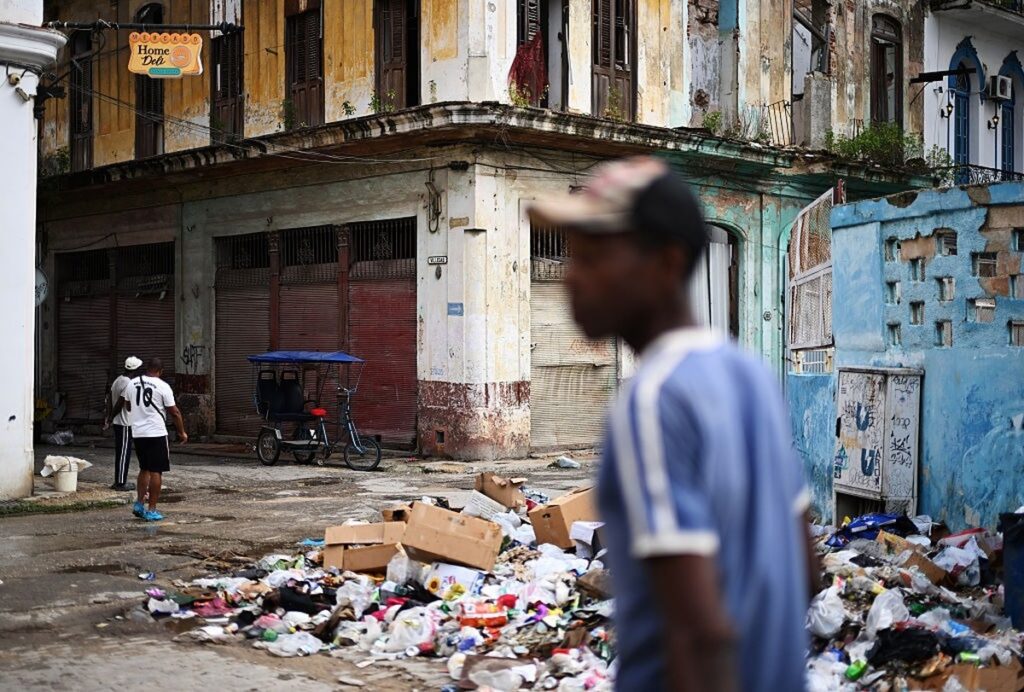 com-renda-corroida,-cubanos-tem-dificuldade-para-comprar-itens-basicos