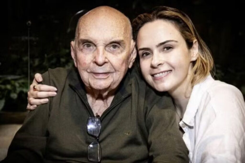 irma-de-ana-paula-renault-desabafa-apos-morte-do-pai:-“somos-egoistas”