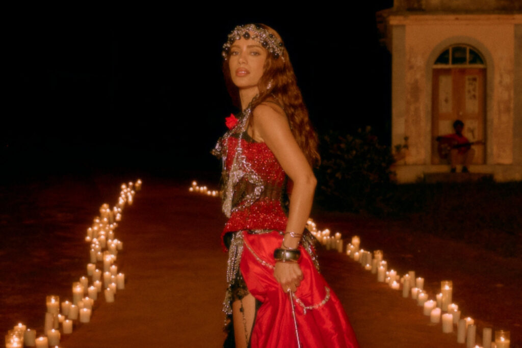 anitta-expoe-crise-em-fase-da-carreira:-“estava-desacreditada”