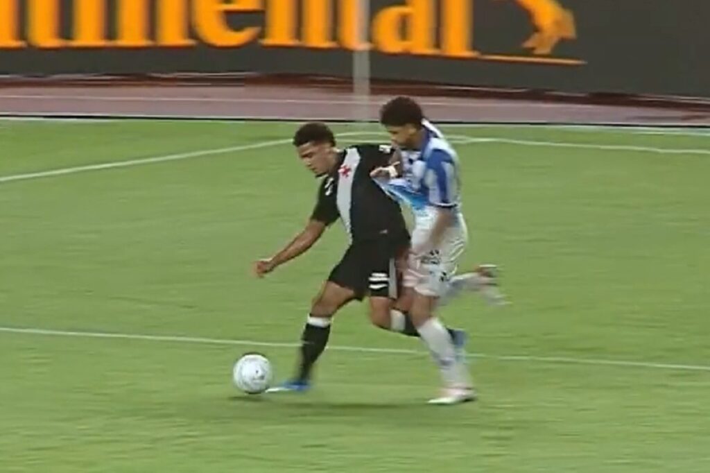 confira-audio-do-var-em-gol-anulado-do-vasco-na-copa-do-brasil.-veja-video