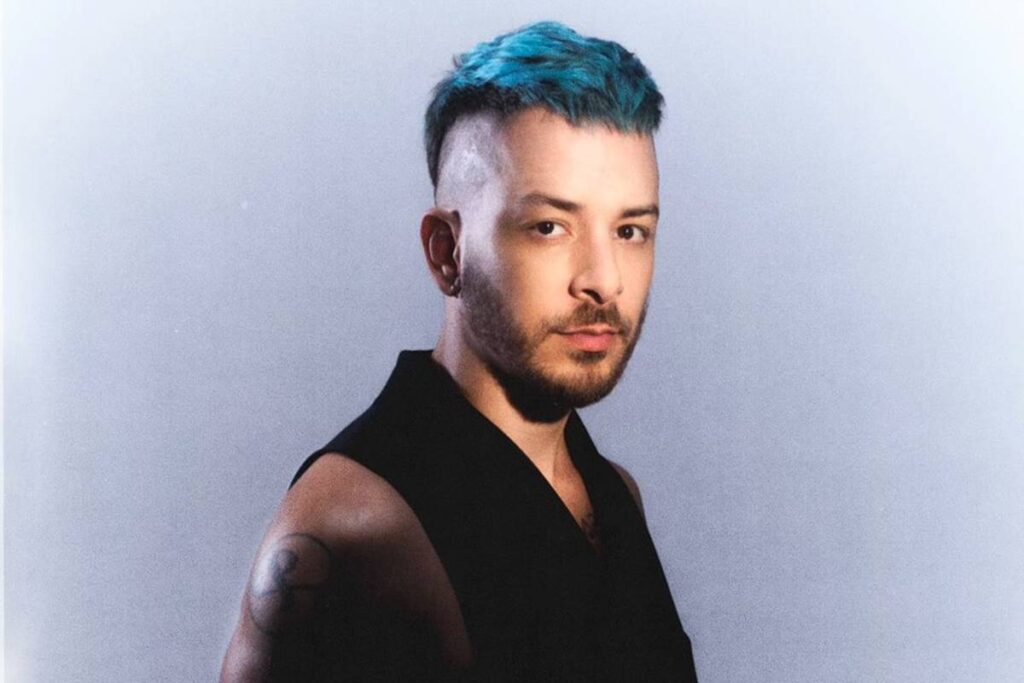 “prefiro-ser-confundido-com-gay”,-diz-junior-lima-sobre-estereotipos