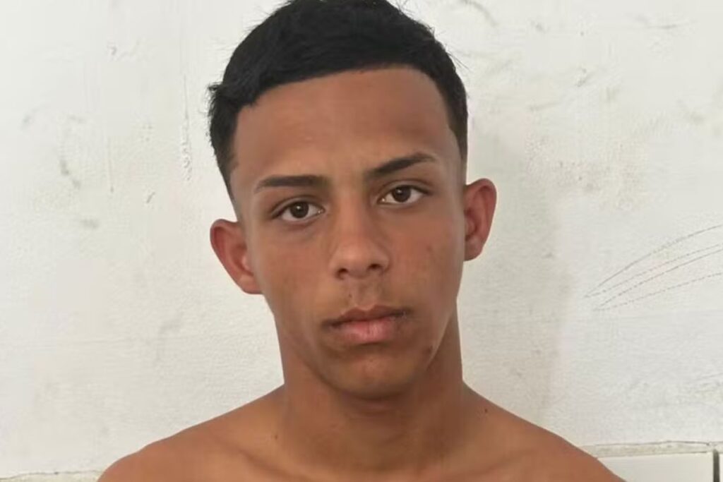 apos-discussao-familiar,-filho-agride-a-mae-e-joga-oleo-no-corpo-dela