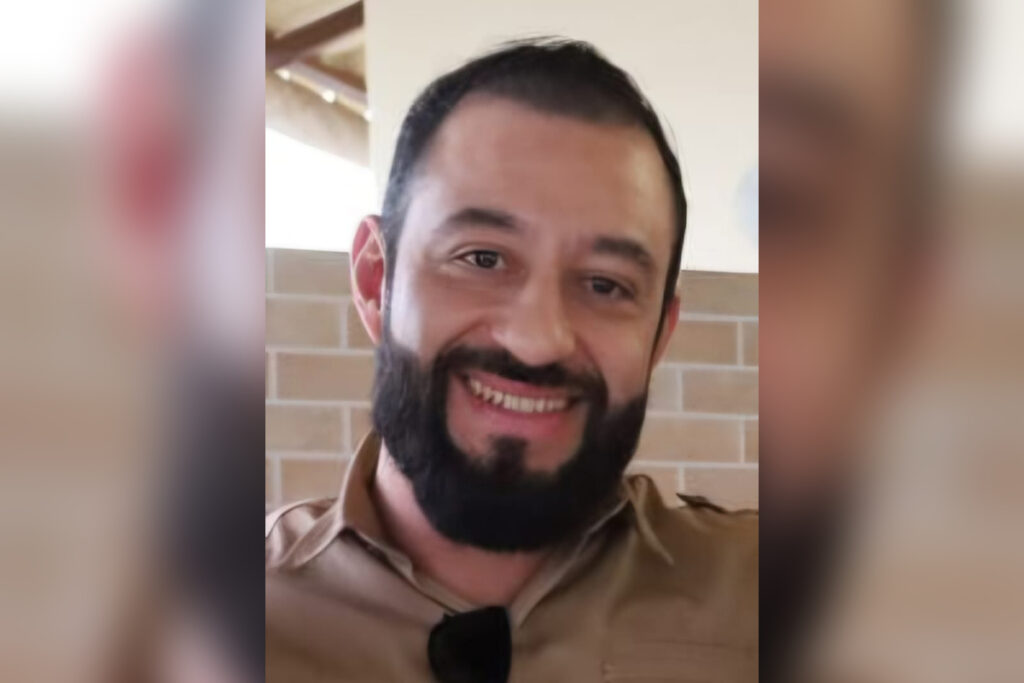 policial-que-ameacou-ex-com-tiros-disse-que-a-“desgracaria”-no-canavial.-veja-video