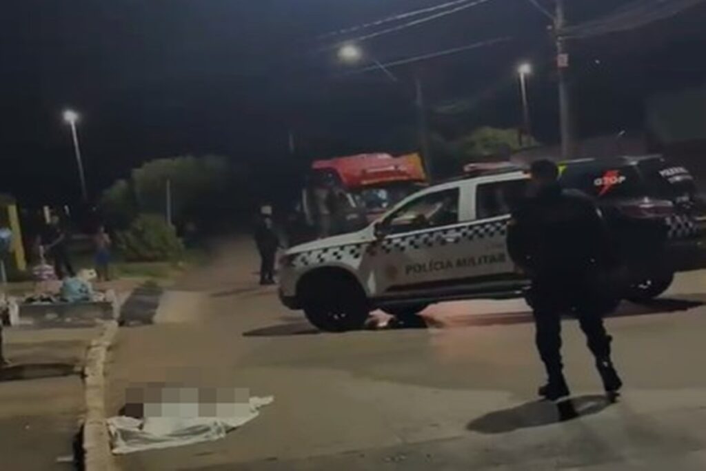 homem-e-morto-no-df-com-tiro-na-cabeca-por-ter-“caguetado”-rival.-veja-video