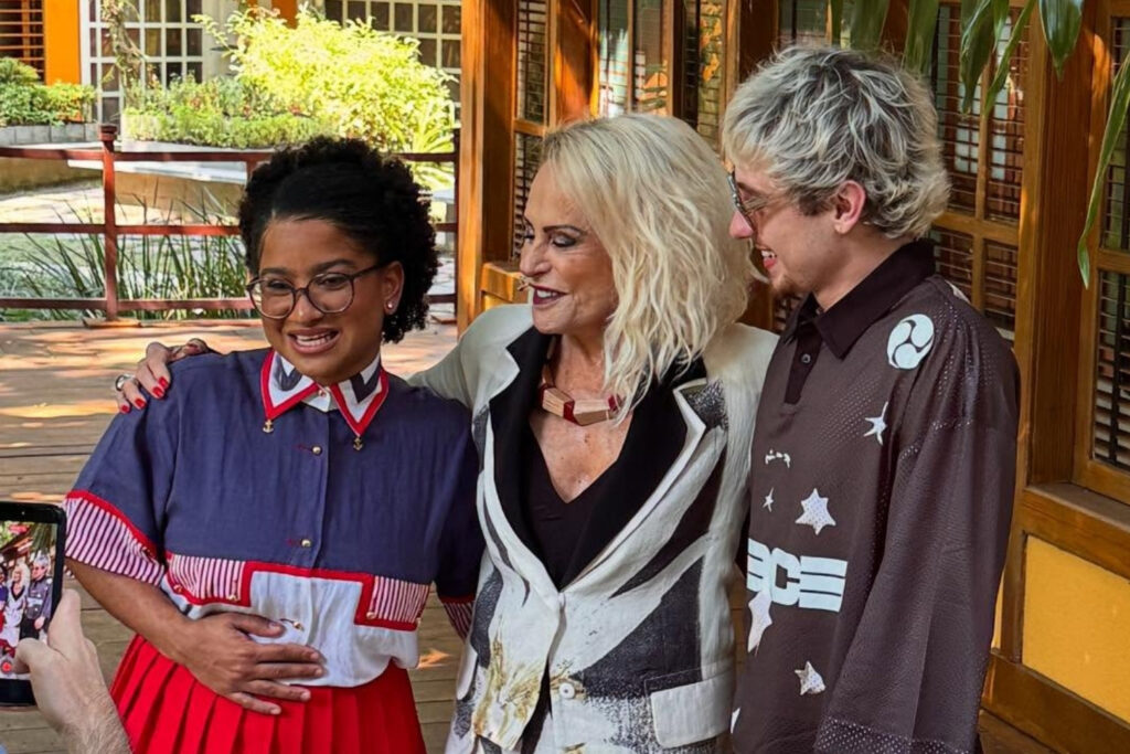 bbb-26:-milena-reage-e-explica-timidez-com-ana-maria-braga