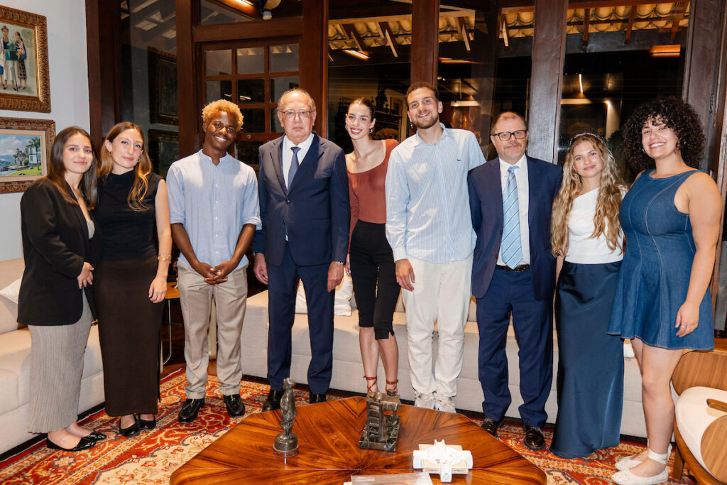 coquetel-em-brasilia-marca-parceria-entre-idp-e-universidade-italiana