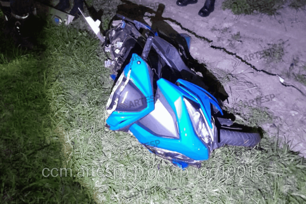 jovens-de-18-anos-morrem-atropelados-por-caminhonete-na-imigrantes