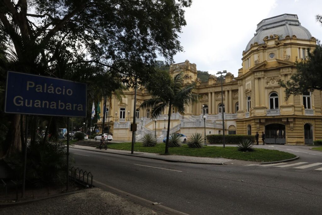 acordao-do-tse-reabre-embate-sobre-sucessao-no-governo-do-rj