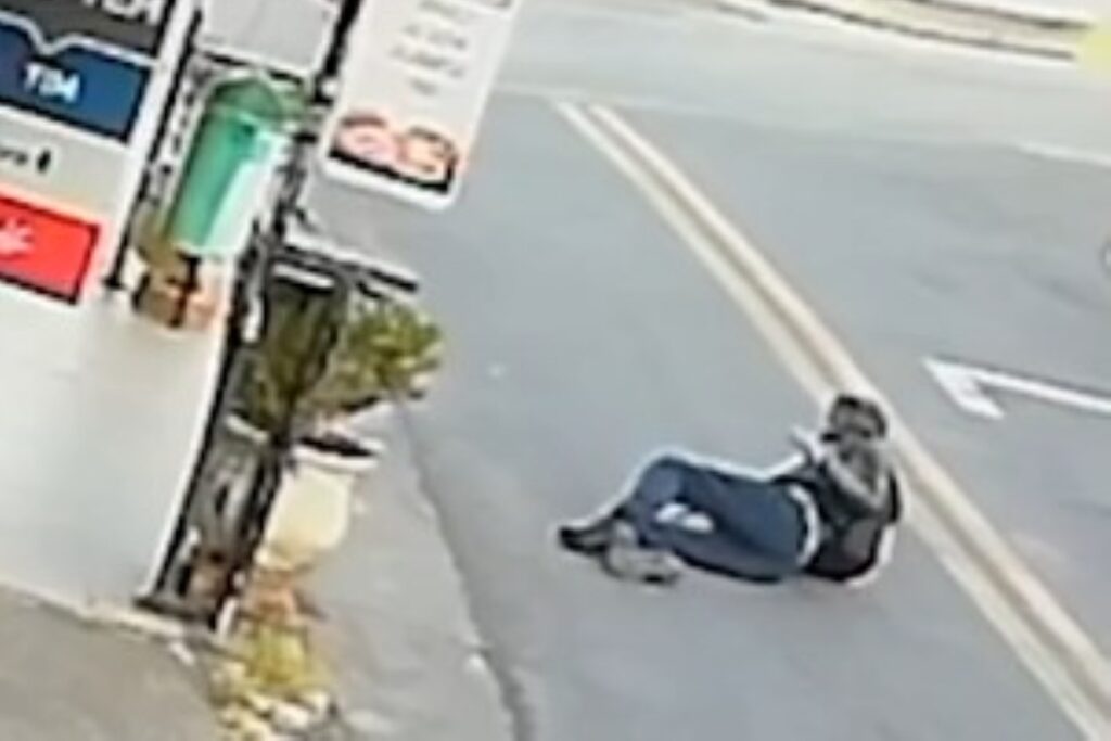 ladrao-chora-apos-ser-baleado-por-comerciante:-“perdao,-eu-te-retorno”.-veja-video