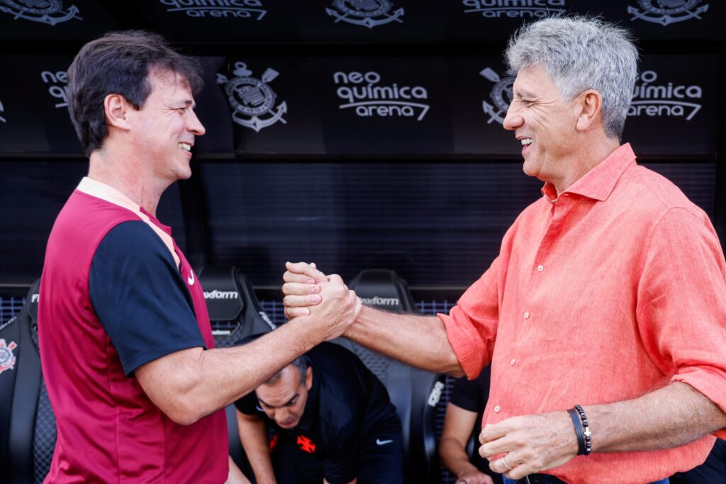 “foi-desnecessaria”-disse-fernando-diniz-sobre-expulsao-de-andre-contra-o-vasco