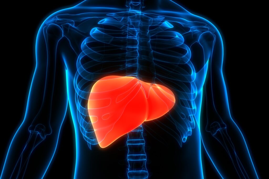 hepatologista-explica-como-suplementos-de-curcuma-afetam-o-figado