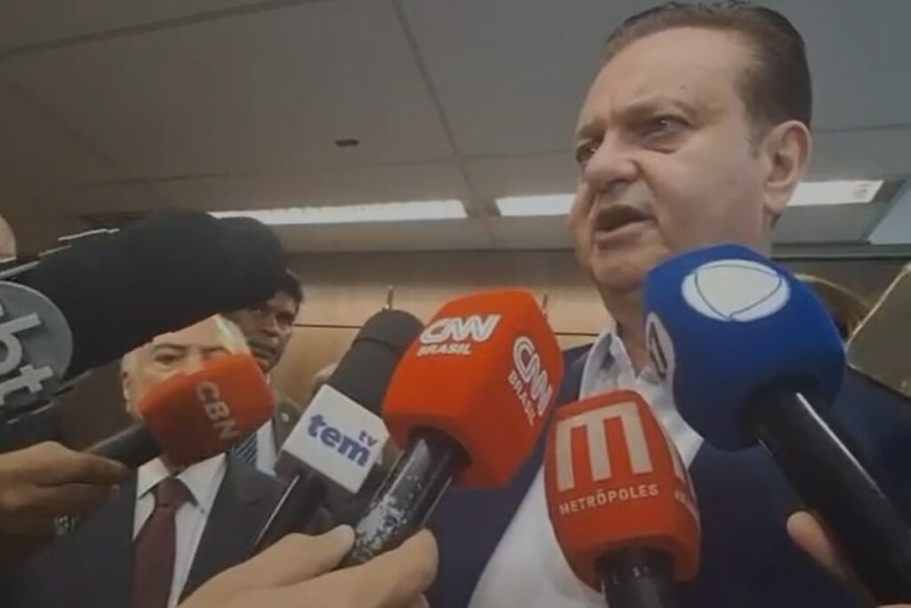 “times-square”-de-sp:-“abalar-cidade-limpa-e-desrespeito”,-diz-kassab.-veja-video