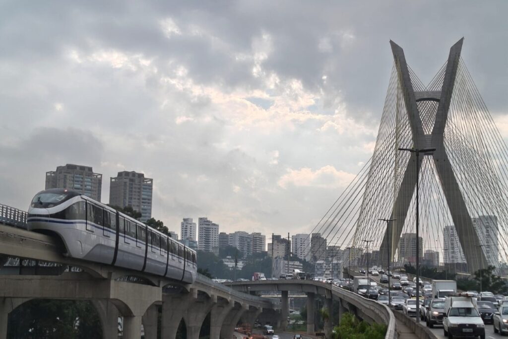 linha-17-ouro-tem-segunda-falha-em-menos-de-um-mes-de-inauguracao