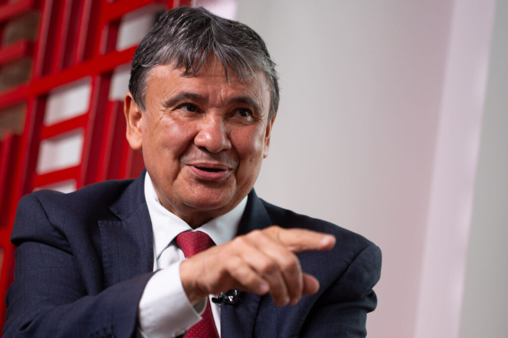 wellington-dias-volta-ao-senado-nesta-terca-para-apoiar-messias-ao-stf