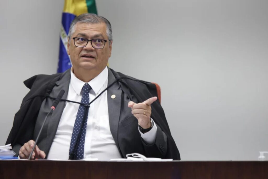 dino-derruba-decisao-do-stj-e-mantem-criminoso-do-pcc-na-prisao