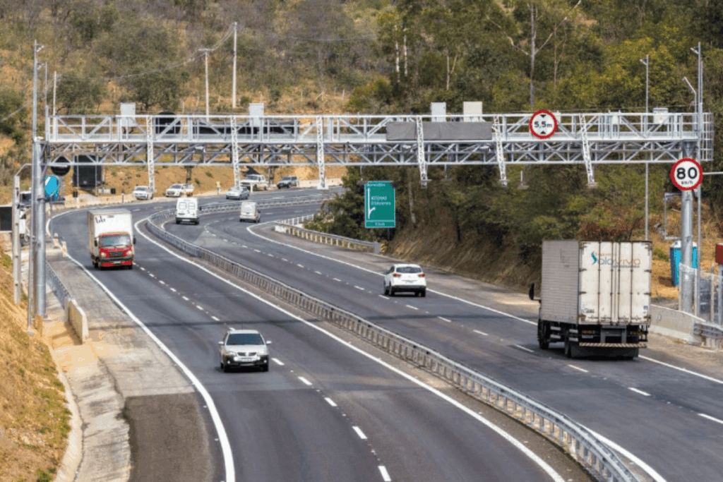 free-flow:-sp-registrou-mais-de-800-mil-multas-por-evasao-de-pedagio