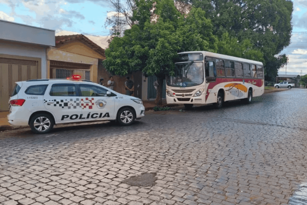 jovem-e-preso-em-sp-apos-furtar-onibus-e-dirigir-embriagado