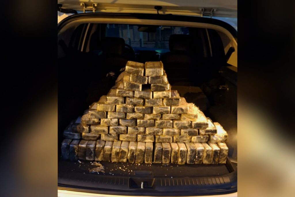 solto-apos-juiz-achar-200-kg-de-cocaina-“pouco”-e-condenado-a-prisao