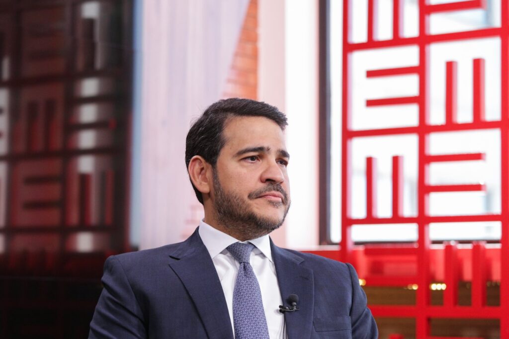 na-vespera-da-sabatina,-messias-ganha-culto-com-bispos-e-lider-judeu