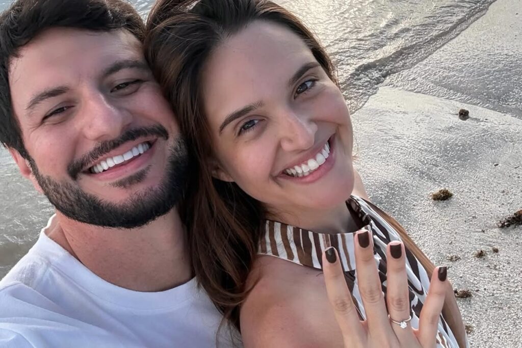 juliana-paiva-e-pedida-em-casamento-pelo-empresario-danilo-partezani