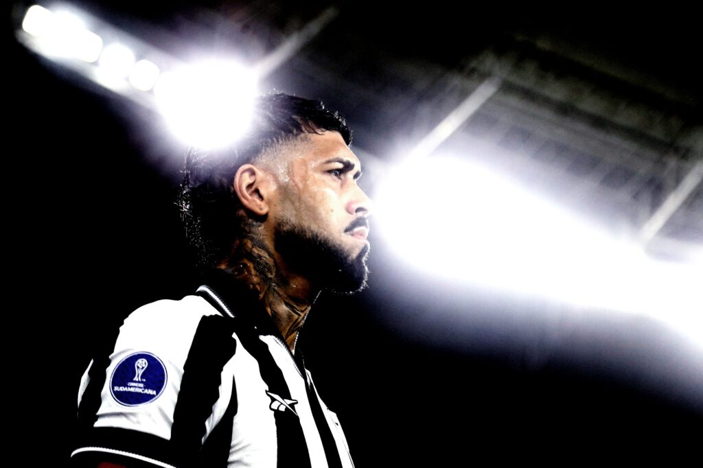 barboza,-do-botafogo,-desabafa-sobre-possivel-ida-ao-palmeiras